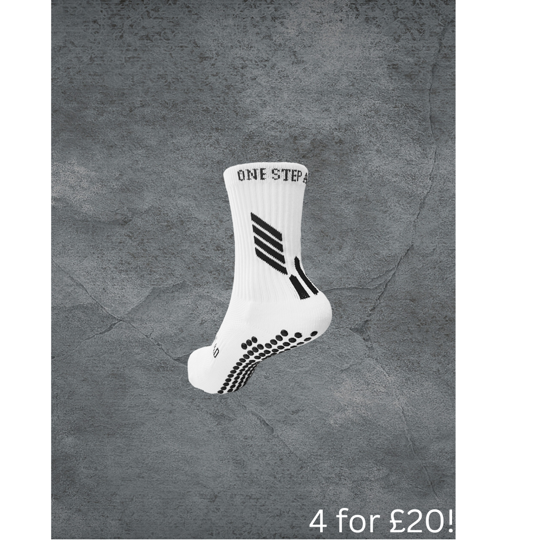 Midcalf grip socks - White - Size 7-11 (UK)